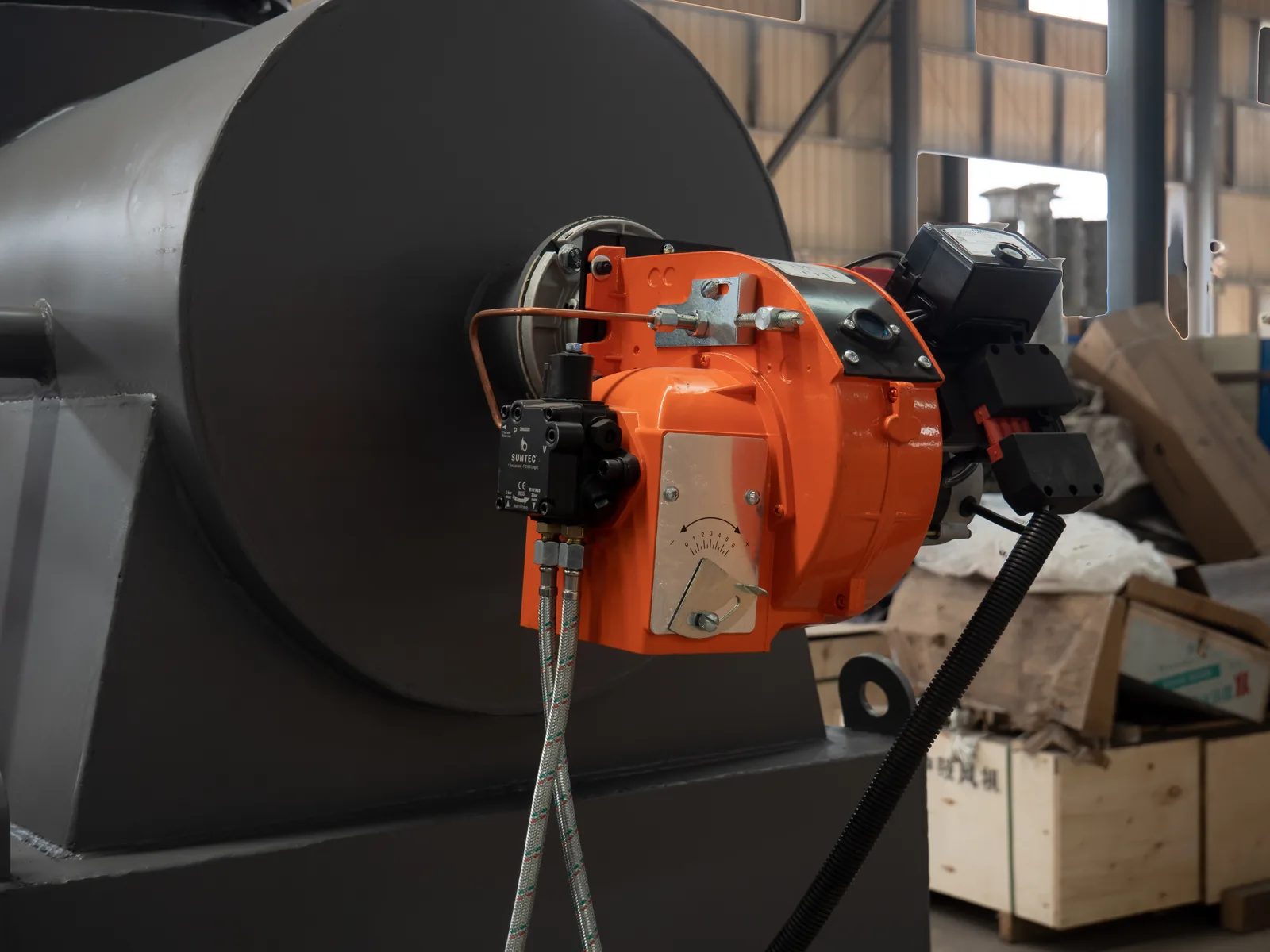 Incinerator diesel burner with Suntec oil pump