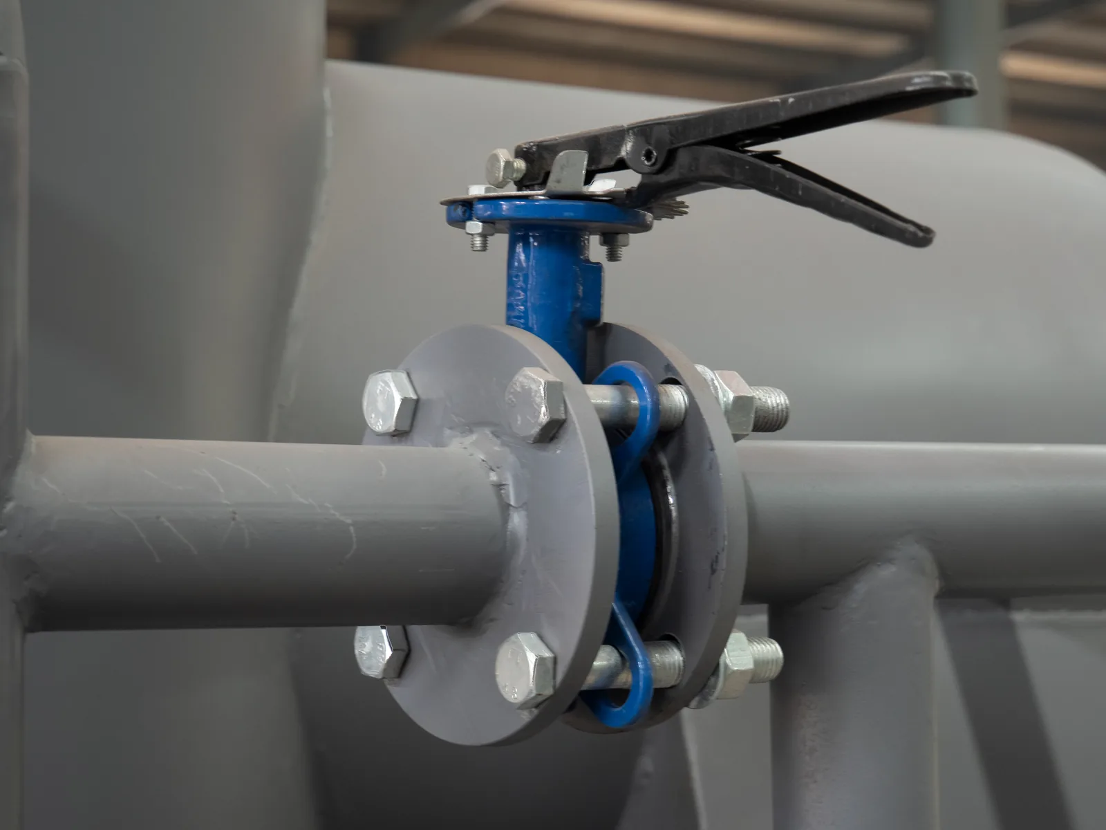 Butterfly valve on incinerator piping